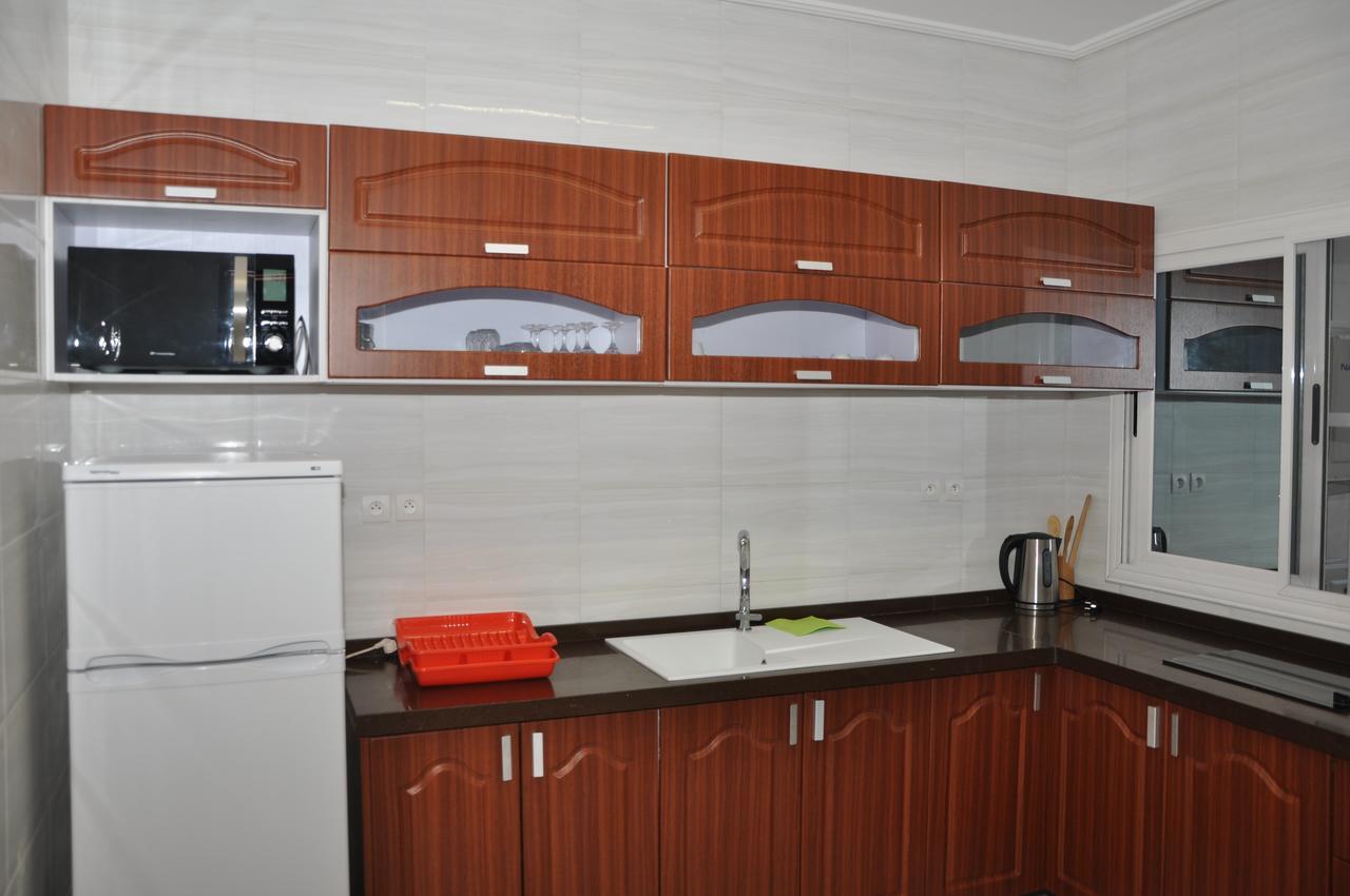 Rosalie'S Suites โลเม ภายนอก รูปภาพ